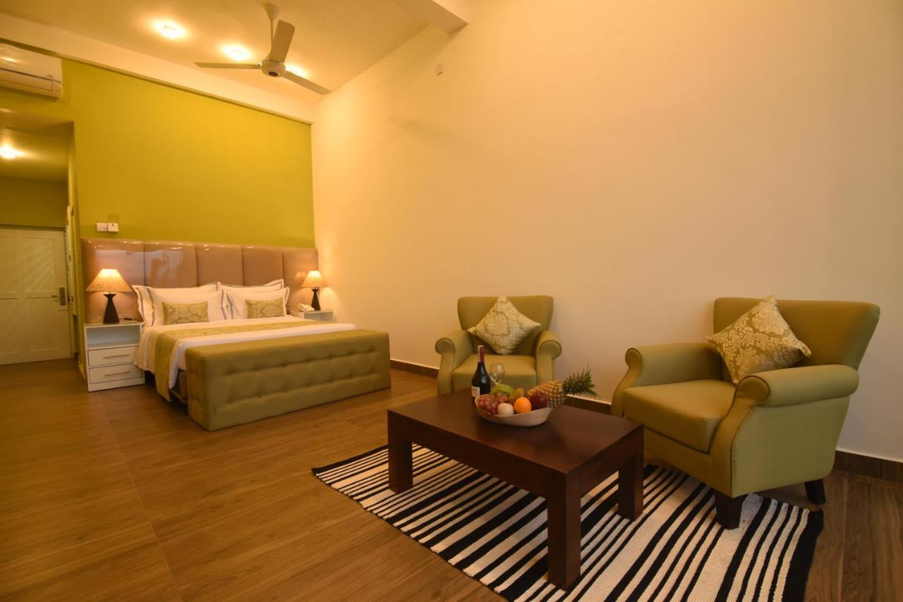 Tip Top Boutique Hotel Ella Esterno foto