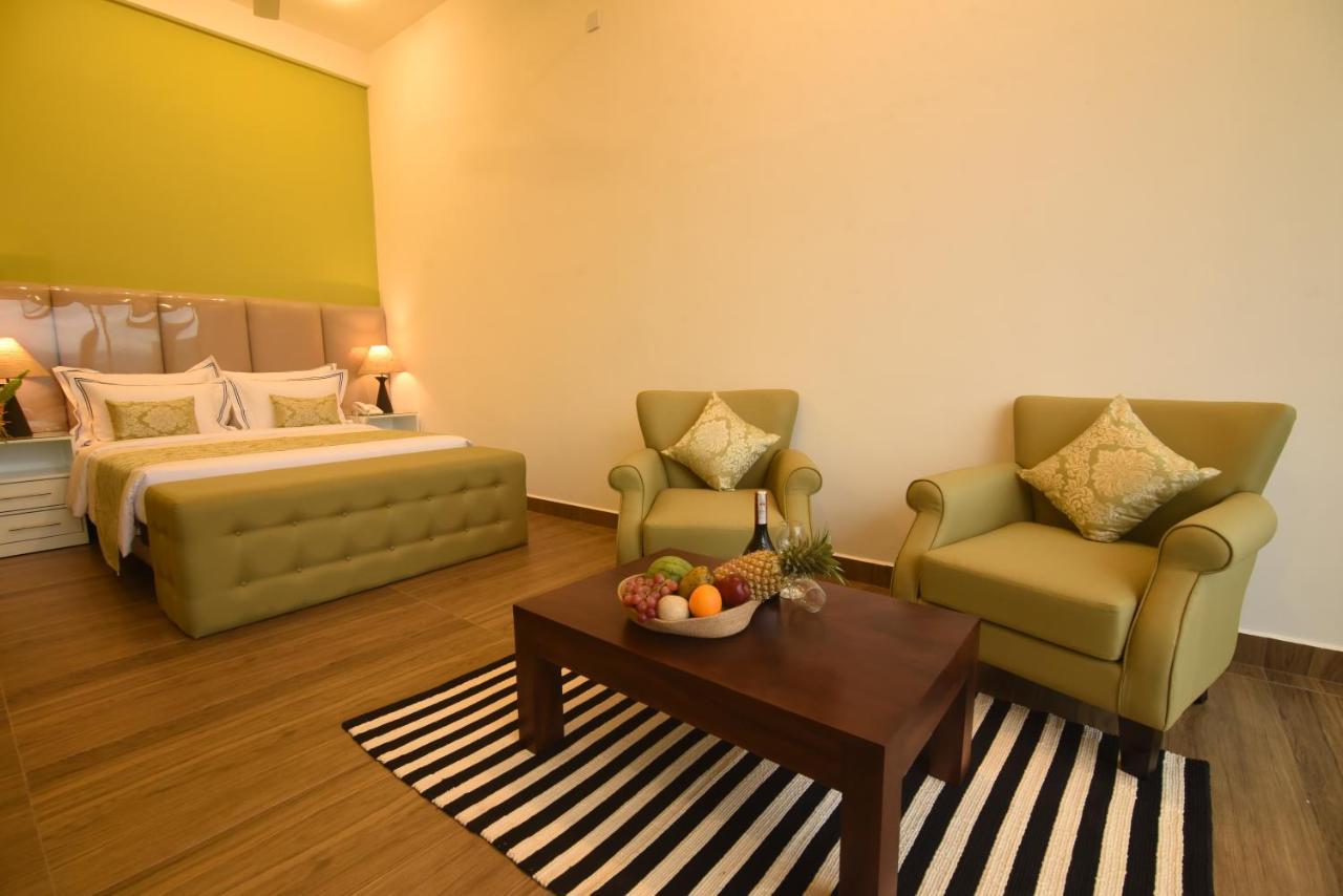 Tip Top Boutique Hotel Ella Esterno foto