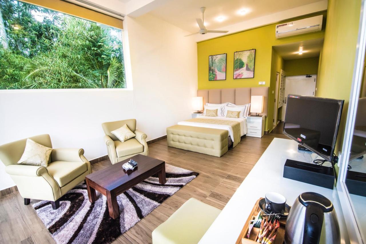 Tip Top Boutique Hotel Ella Esterno foto