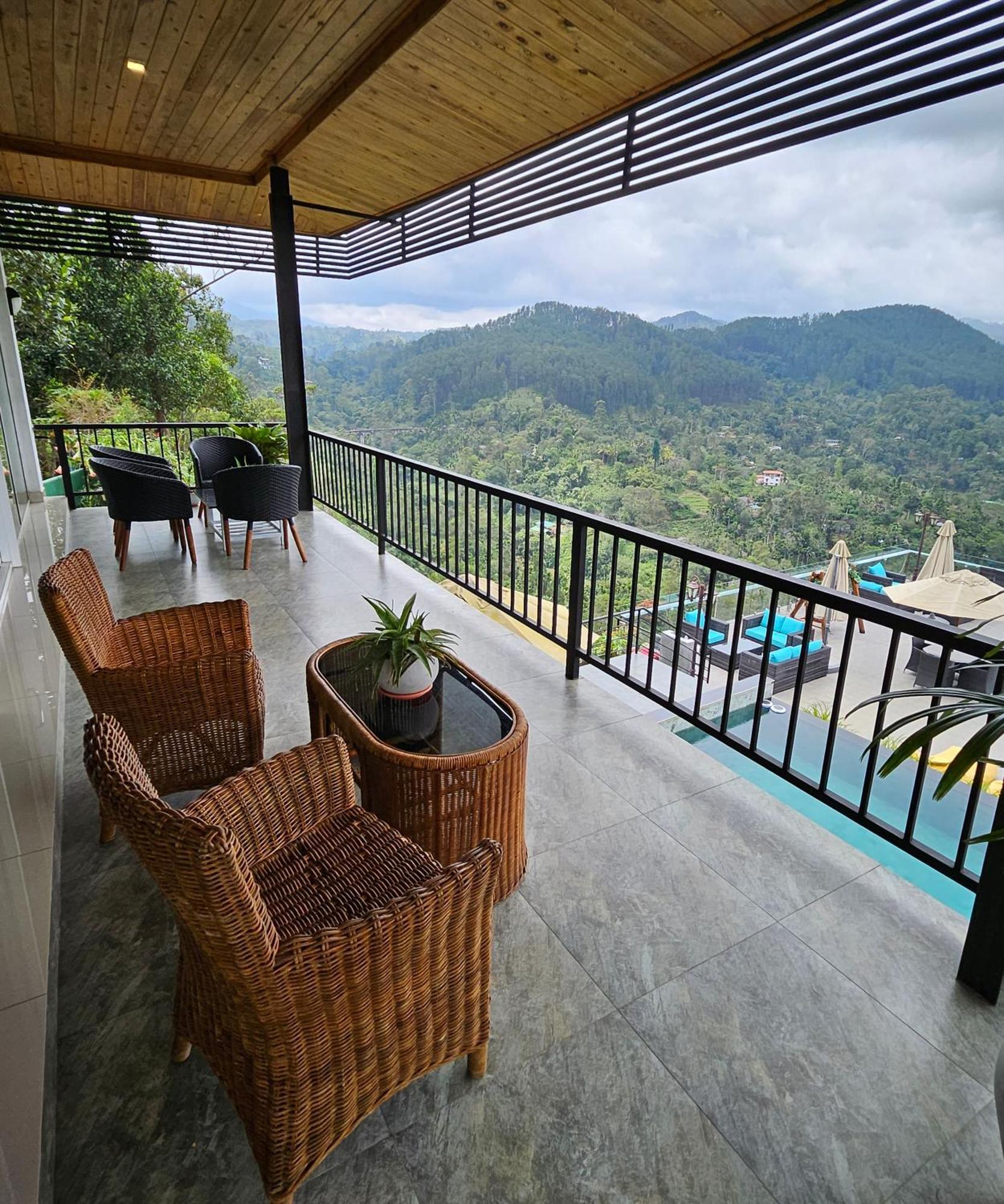 Tip Top Boutique Hotel Ella Esterno foto